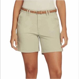 Gloria Vanderbilt All-Around Slimming Effect Short
